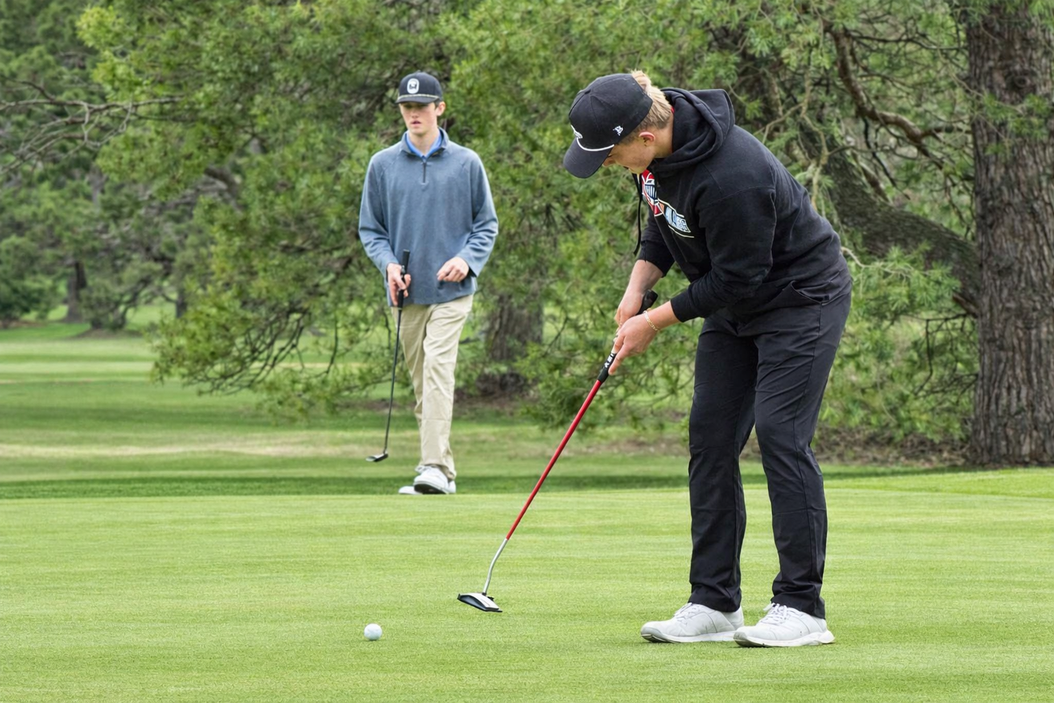 New Glarus Finishes Strong at Hartford Invite