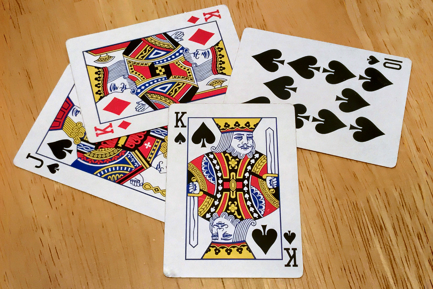 New Glarus Euchre Team Joins World Record Bid