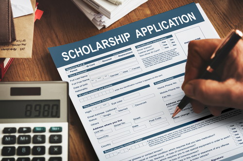 New Glarus High School Seniors Encouraged to Apply for Local Scholarships