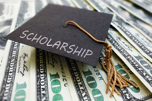 Parmer Medical Scholarship Opens to Green County Students