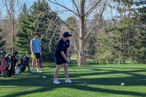 New Glarus Golf Opens Conference Play with Fourth-Place Finish