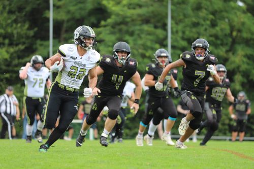 New Glarus Has Spring Football to Watch