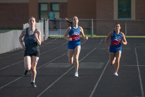 New Glarus Glarner Knights Turn in Strong Showing at Deerfield Invite