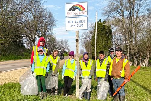 New Glarus 4-H Club Shares Spring Highlights