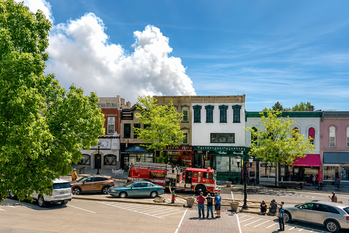 New Glarus Dispatched to 5-Alarm Fire in Monroe