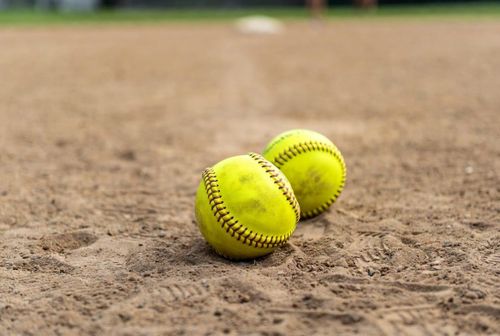 Monticello-New Glarus Pounds Out 19 Hits In 18-6 Win