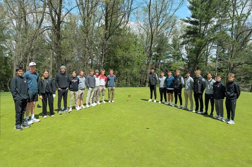 Glarner Knights Golfers Battle Through Busy Week