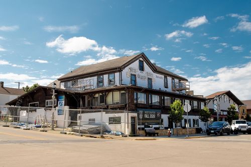 New Glarus Hotel Hires General Manager, Targets November Opening