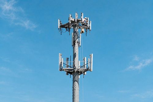 Wireless Carriers Upgrade Service in New Glarus