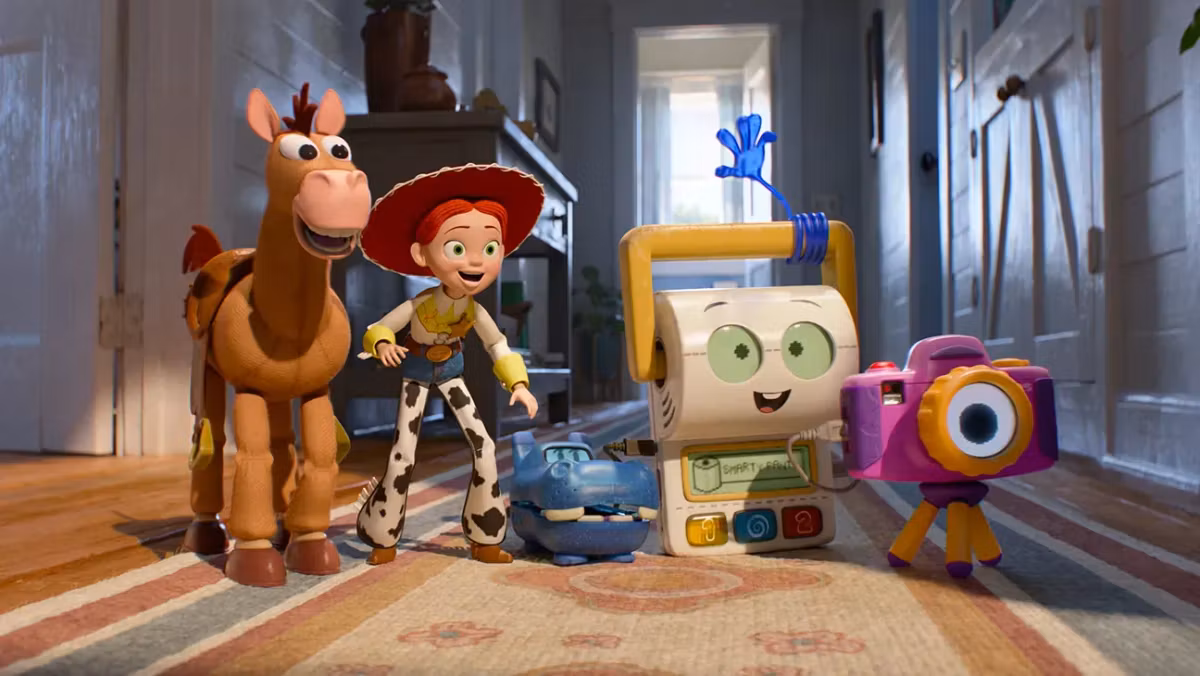In Review: ‘Toy Story 5,’ ‘The Death of Robin Hood,’ ‘Rose of Nevada,’ ‘Girls Like Girls’