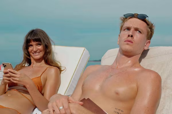 In Review: 'Triangle of Sadness,' 'Hellraiser,' 'Smile'