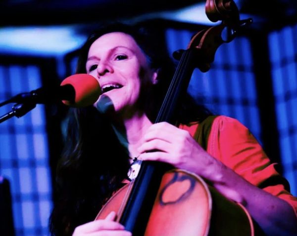 **Show Full** Helen Gillet (ji · lè) - An Asylum Pop Up show on Sunday, February 23rd!