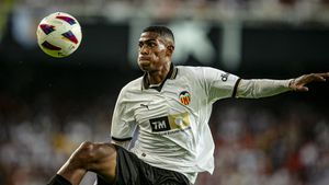 Arsenal in Active Talks to Sign Valencia’s Cristhian Mosquera