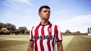Aaron Cresswell Targets Stoke City Legacy
