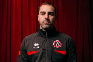 Lee Hendrie Shares His Thoughts on Sheffield United's Restricted Budget