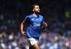 Celtic Eye Dominic Calvert-Lewin to Bolster Attack Amid Striker Crisis