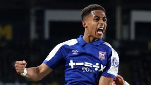 Omari Hutchinson Stance on Brentford Move Revealed