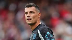 Erik ten Hag Discusses Granit Xhaka’s Rumoured Move to Sunderland