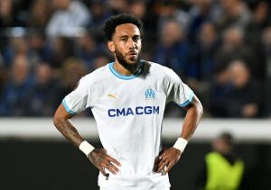 Premier League Clubs on Alert as Aubameyang Nears Free Agency