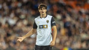 Javi Guerra closing in on Man United move: Stats, Midfield Comparisons and Best Attributes.