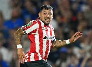 Why Gustavo Hamer Could Be the Midfield Key Farke’s Leeds United Need