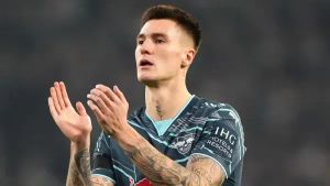 All the Latest as Manchester United and Newcastle Continue Battle for Benjamin Sesko