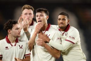 Sheffield United Face Battle with European Club Over Key Defender