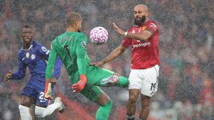 Chelsea Tipped to Replace Robert Sánchez With World-Class Goalkeeper