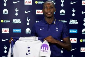 Randal Kolo Muani Completes Spurs' Summer Window