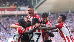 Régis Le Bris Hints at Defensive Continuity Ahead of Sunderland’s Clash with Crystal Palace
