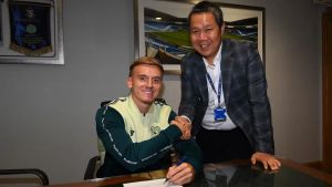 Isaak Davies Seals 4-Year Contract Extension