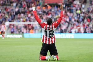 Wilson Isidor’s Heroics Earn Praise from Sunderland Director Leo Pearlman
