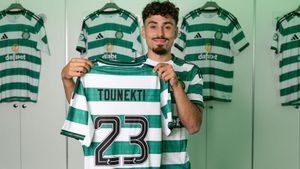 Celtic Sign Sebastian Tounekti from Hammarby on Five-Year Deal