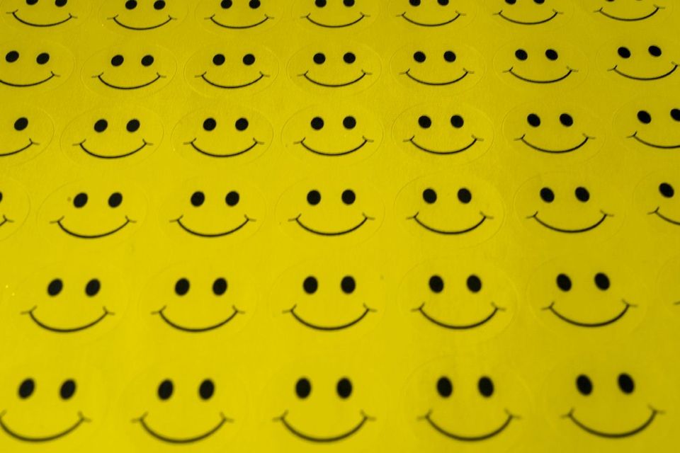 Why Positive Thinking Is a Waste of Your Time and How to 'Feel' Instead to Improve Happiness