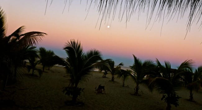 full moon over la punta
