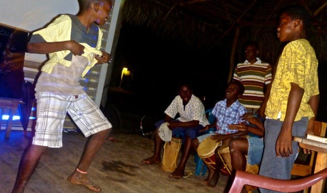 garifuna drumming 2