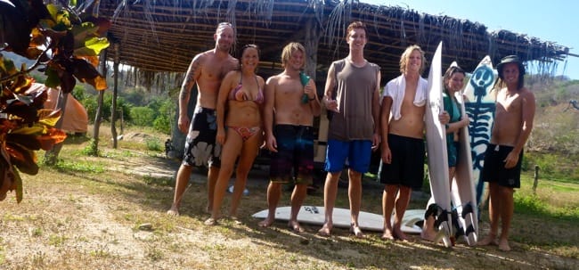 how many surfers