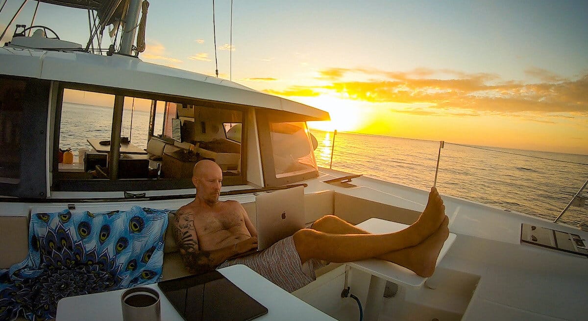 digital nomad.JPG
