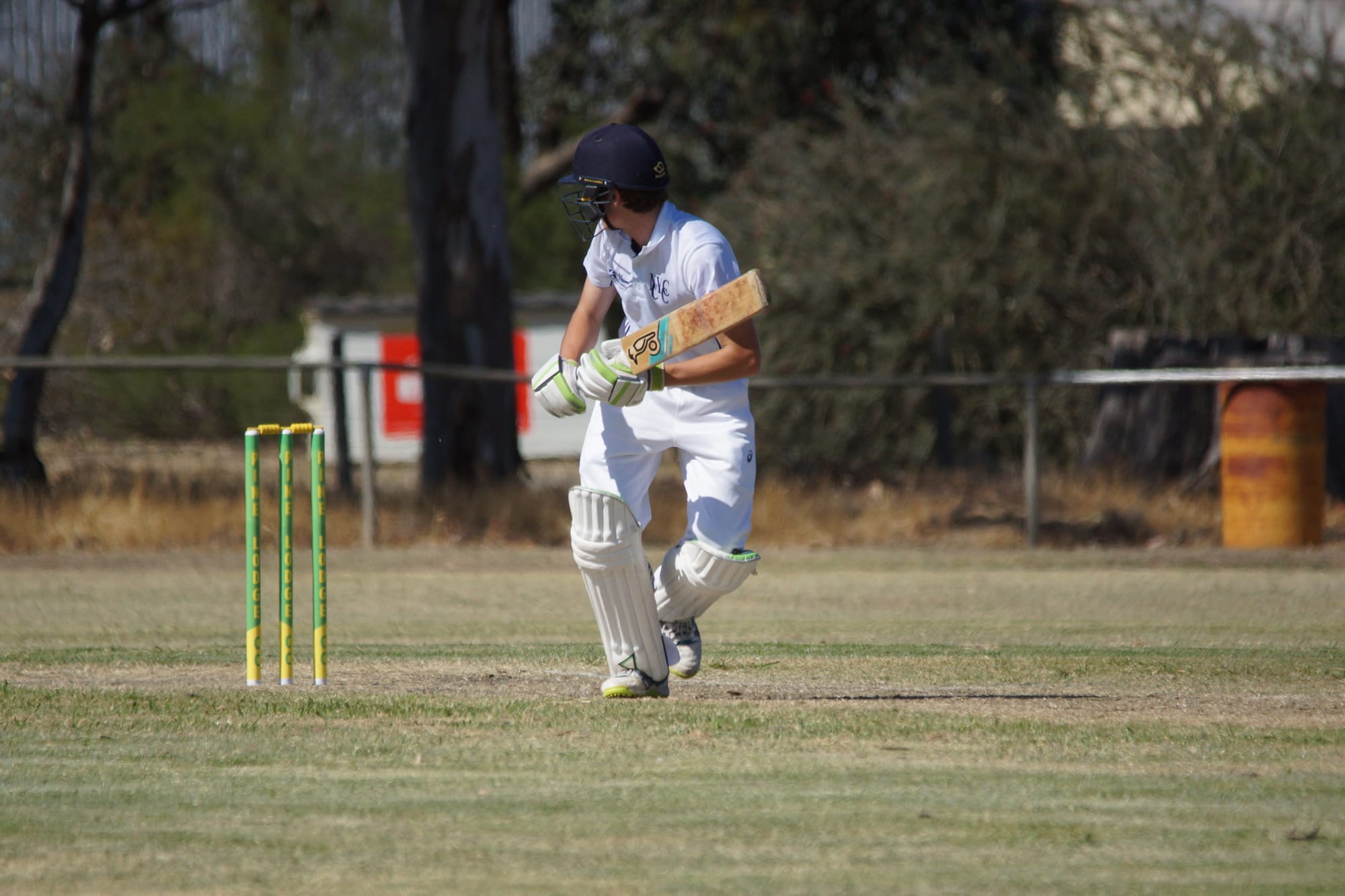 Leg side scoring … Bailey Smith takes off for another run on his way to 63 not out.