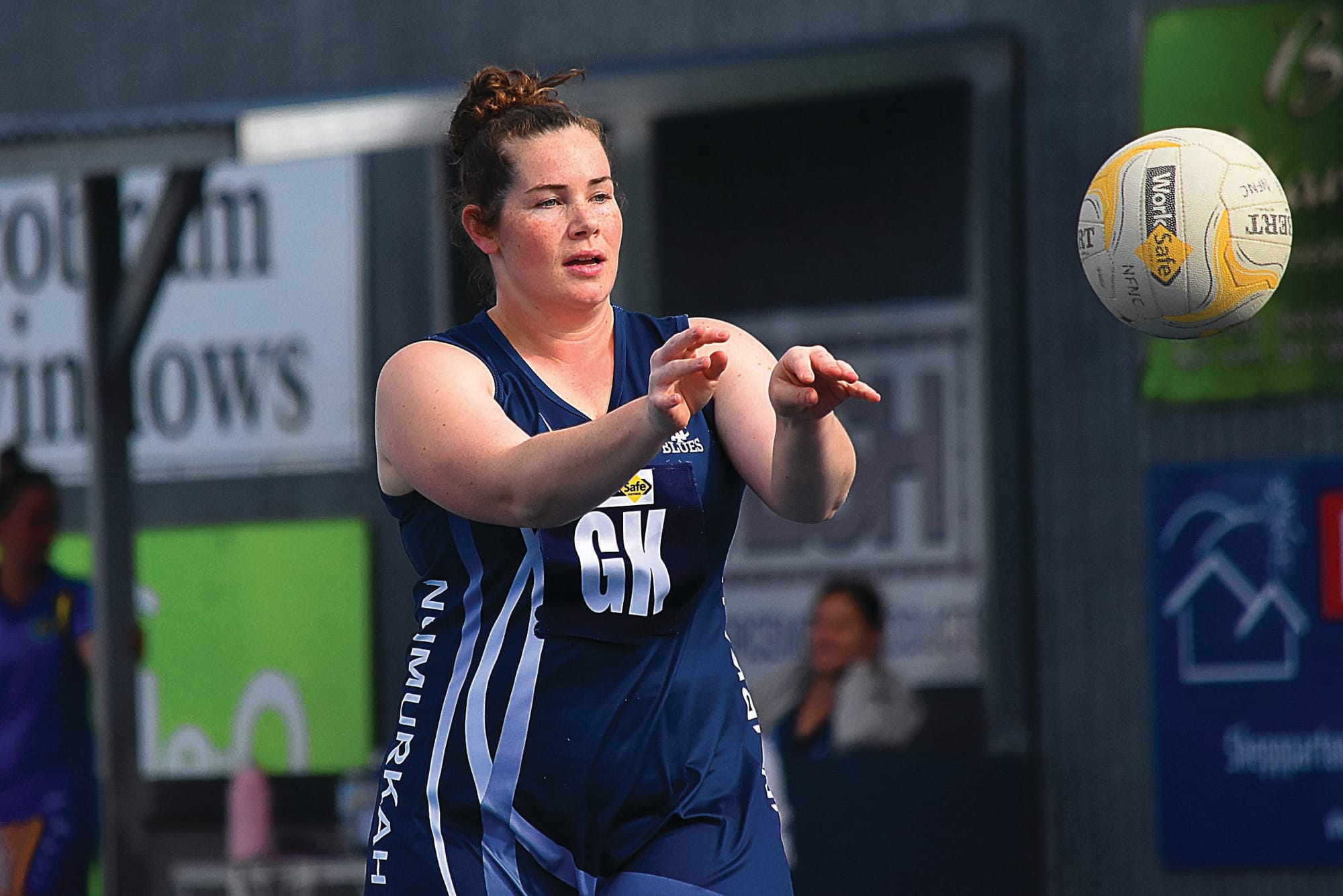 Bang... Michelle Ryan fires a pass out of defence in A-grade.