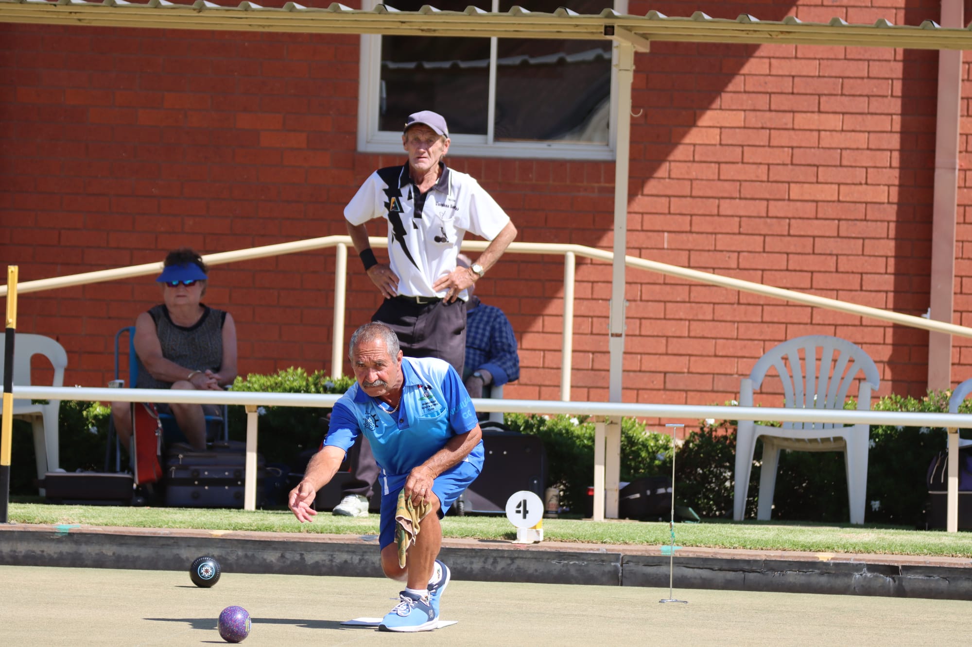 Down and out ... Joe Luci’s rink was right in the game until smoko, but ended up going down by 21 shots in Golf’s preliminary final loss to Wunghnu.
