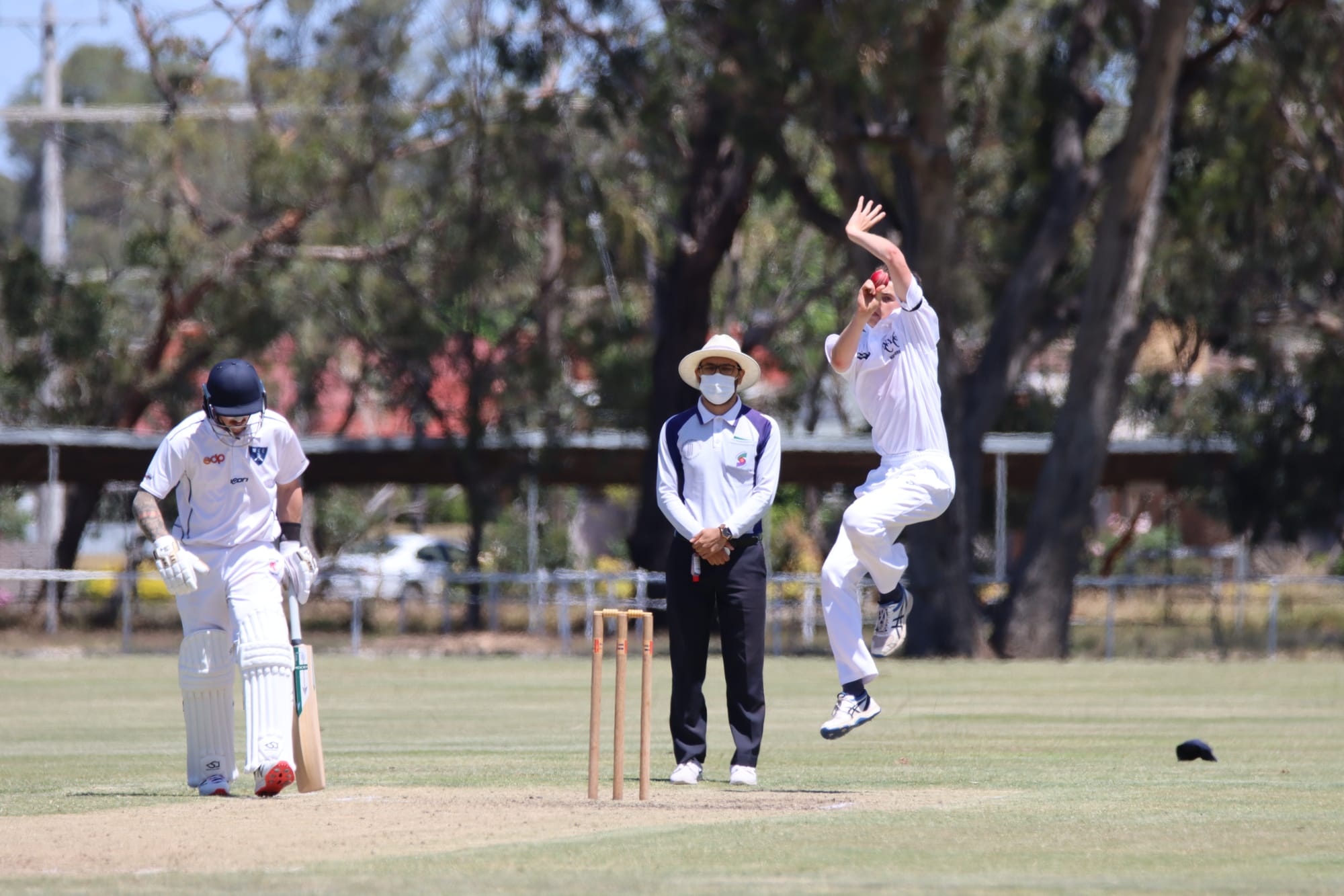 Full stretch... Aaron Harding was good on debut for Numurkah.