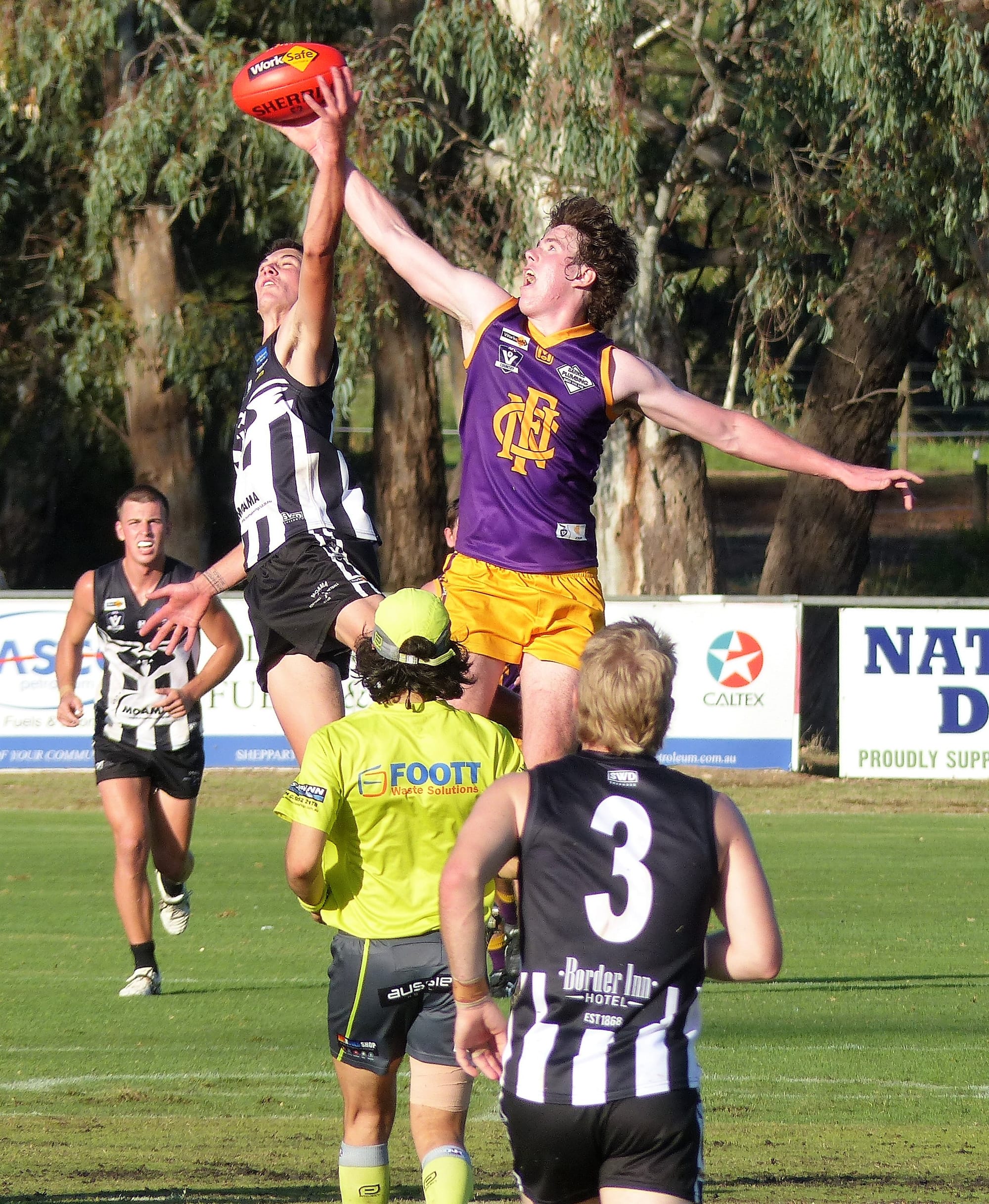 Ball up... Youngster Gus Bramwell goes up for the ruck with a crowded stoppage around him.