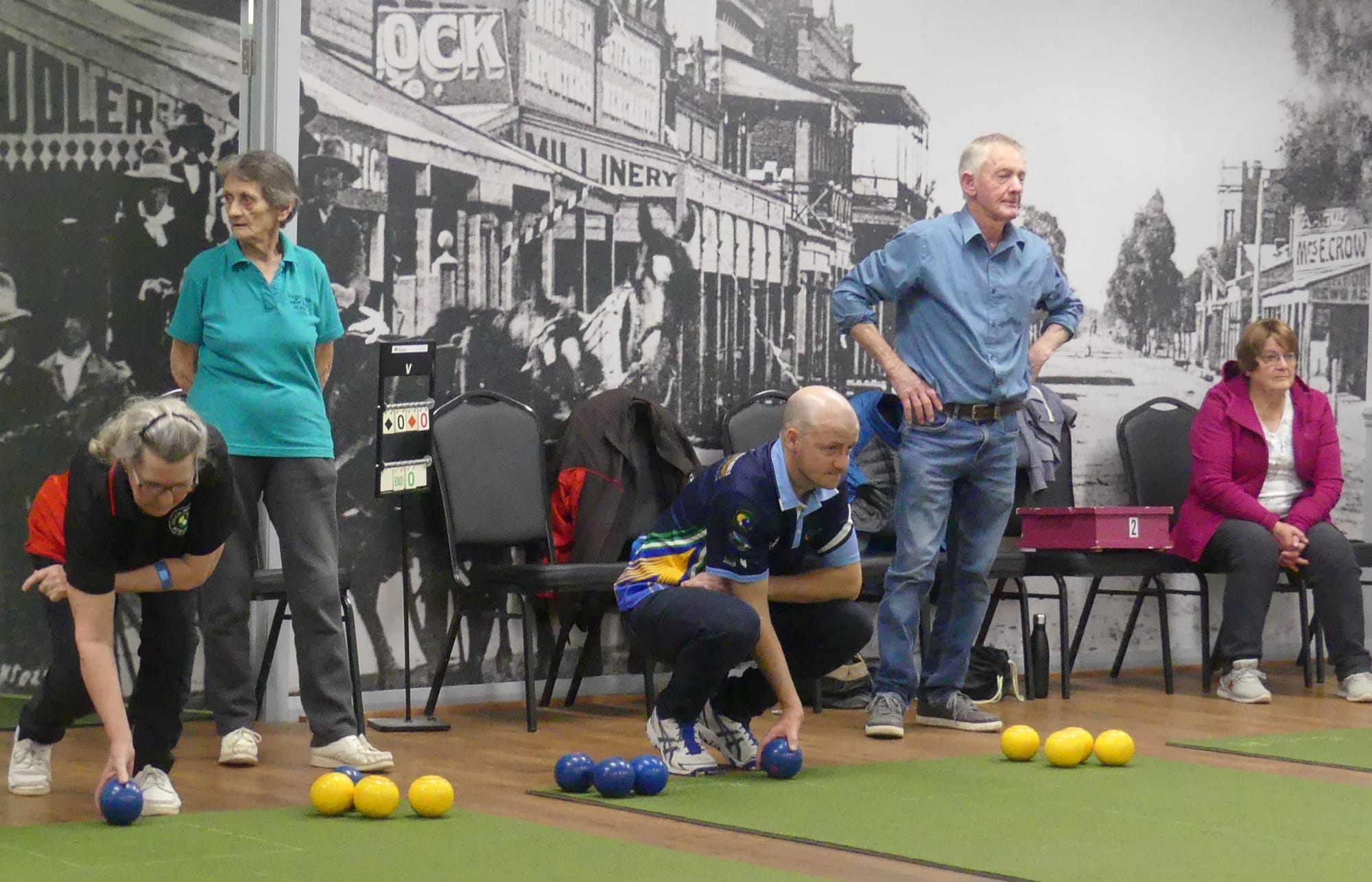 Everything at stake ... (From left) Dawn Carey, Elaine Gordon, Ian Swain, Tom Haynes and Bev Hutchins at the NIBBA finals on Monday night. 
