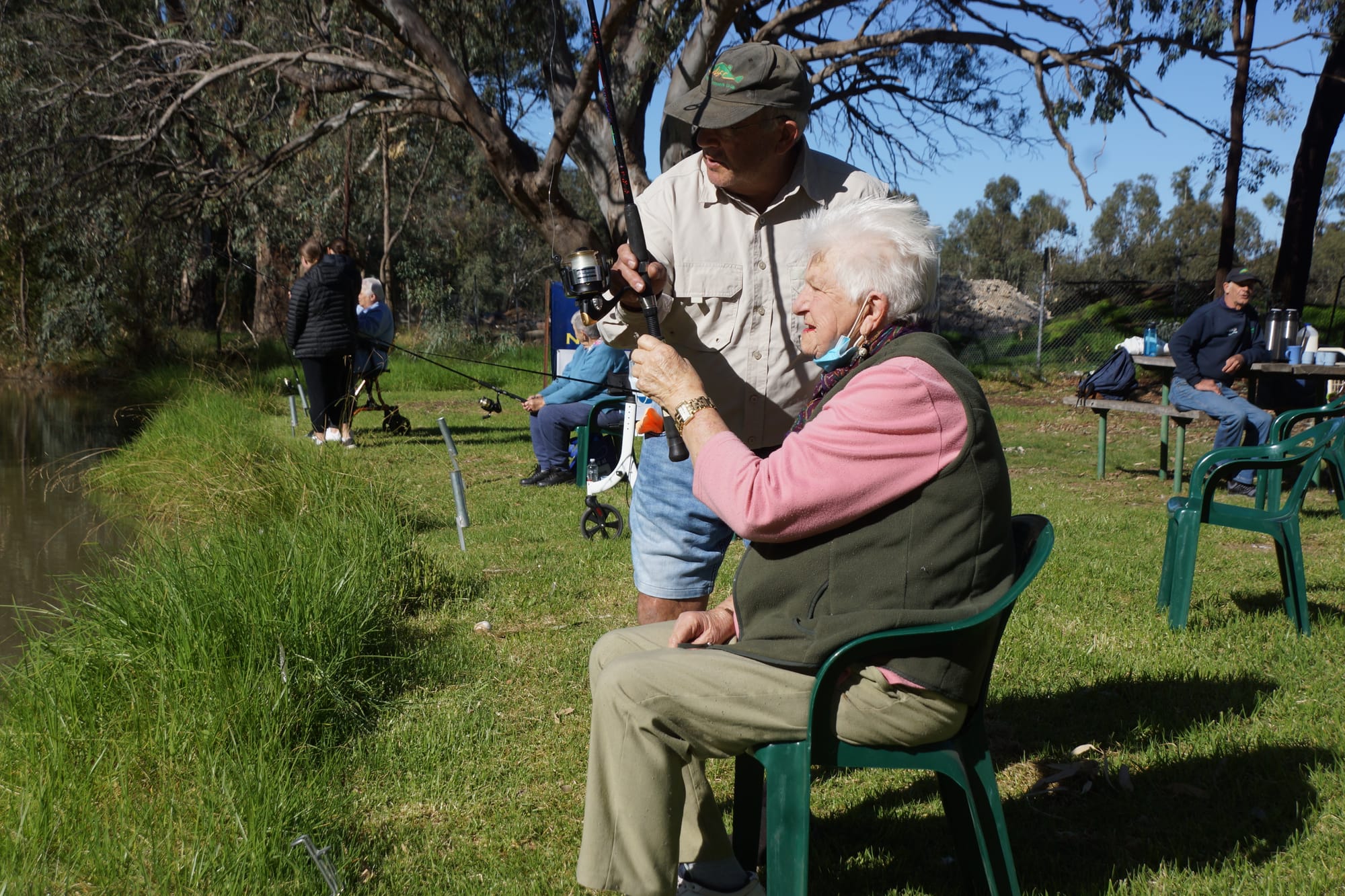 Throw it in... Frank Barbaro helps Jo to throw a line out. 