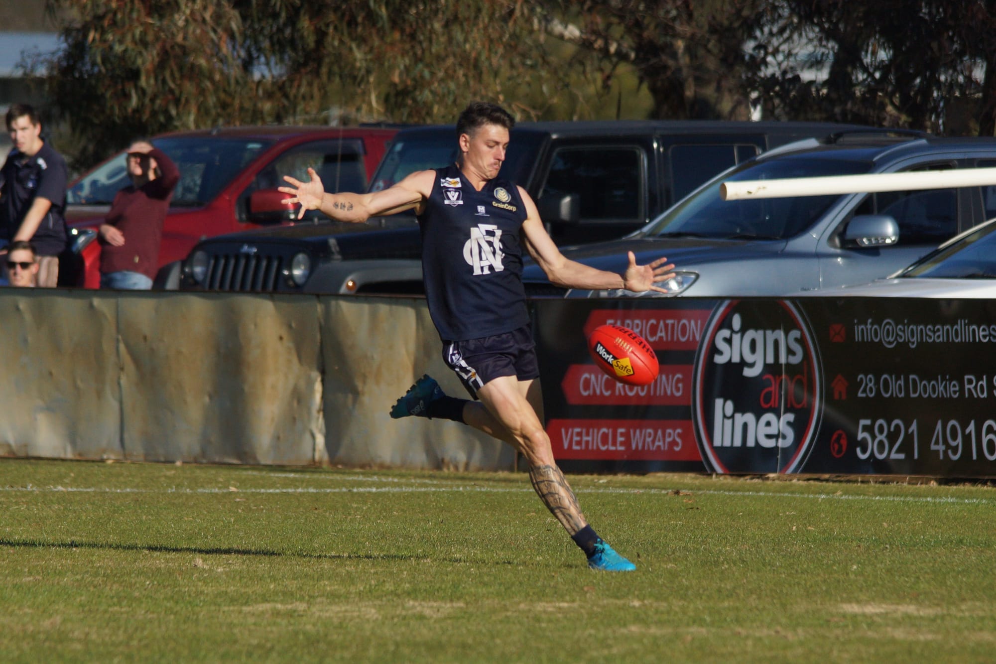 Blues pipped at post
