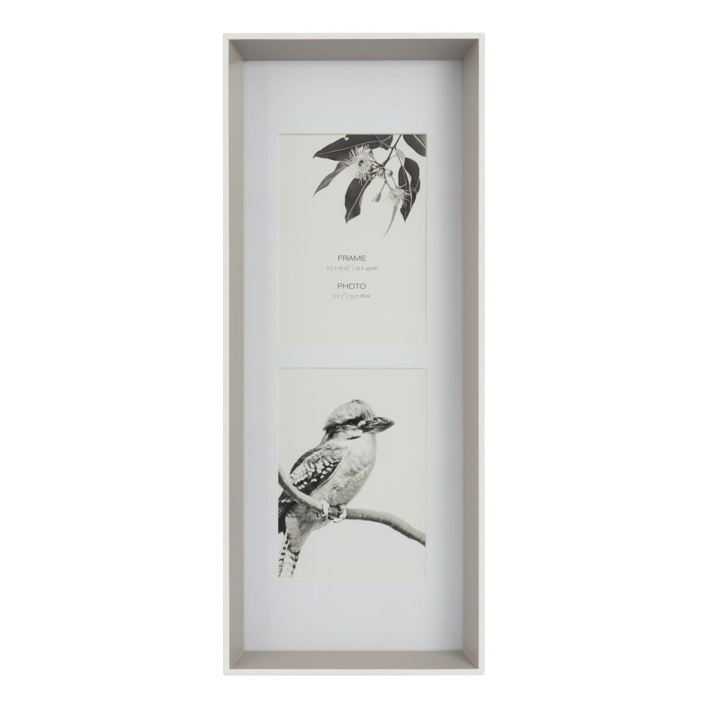 Yara — $55 2 options: 3 6x4" photos or 2 5x7" photos. post image