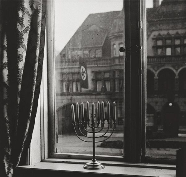 The Light That Defies Darkness