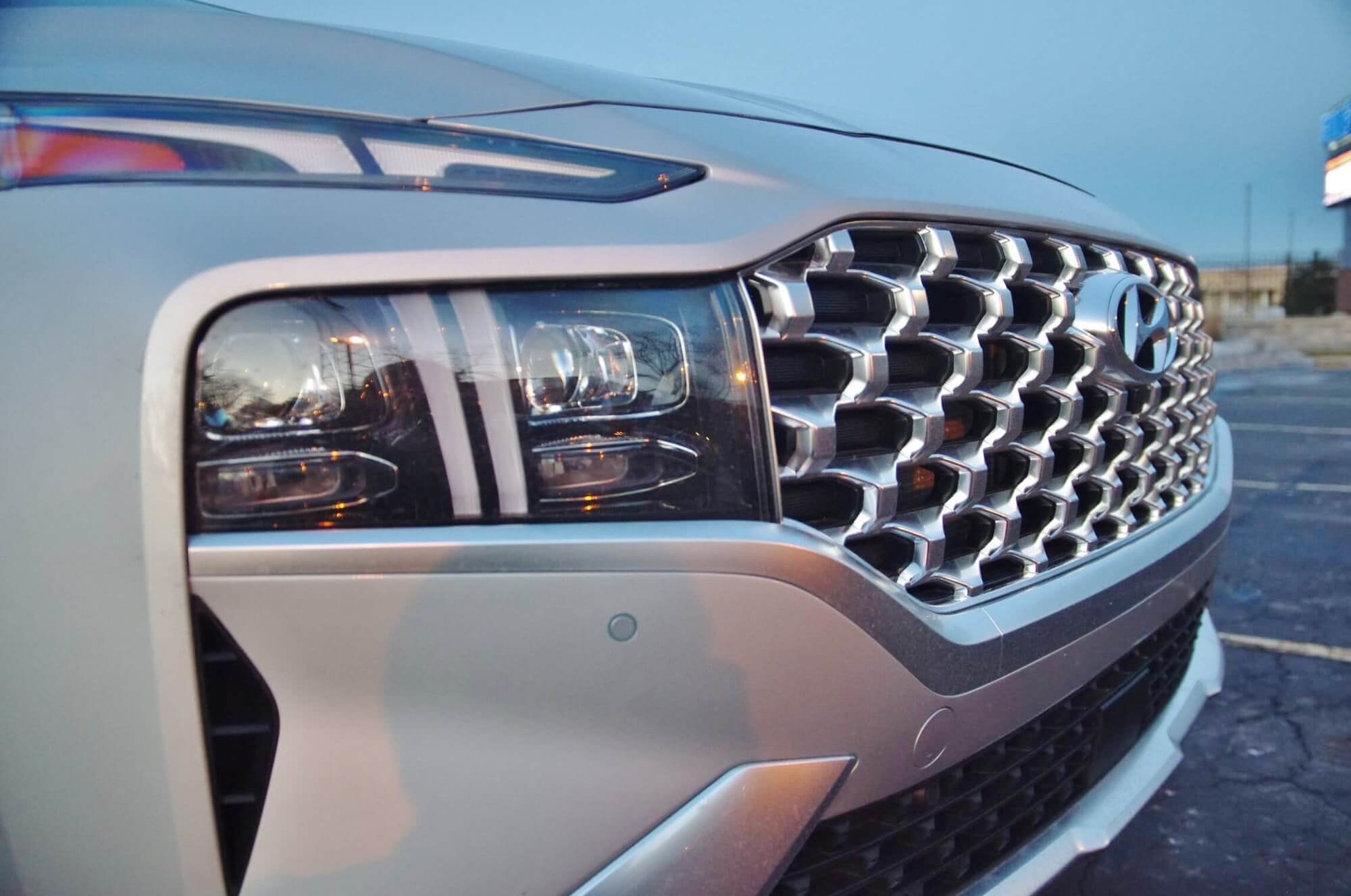 2023 Hyundai Santa Fe PHEV exterior, grille
