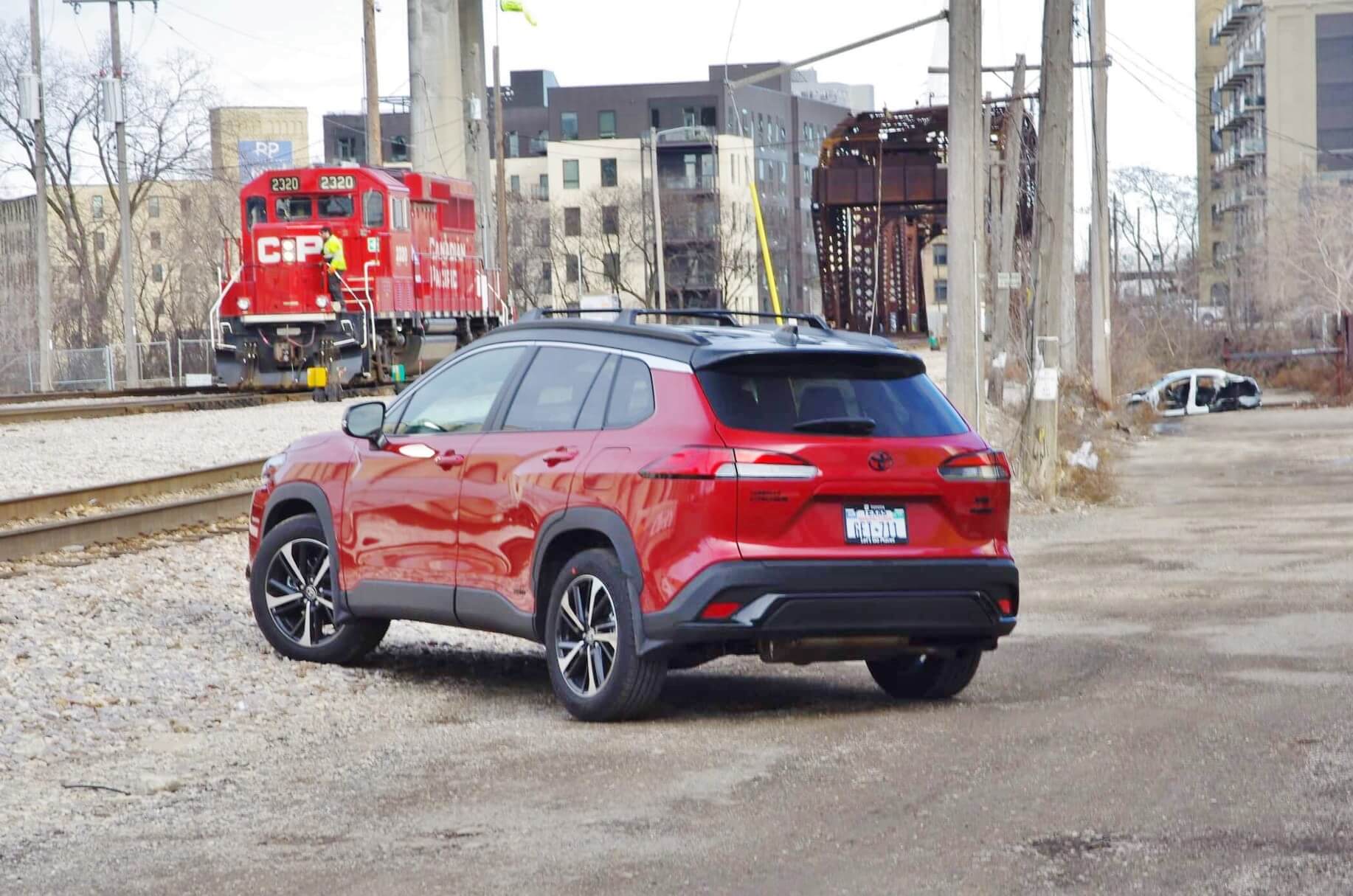 2024 Toyota Corolla Cross XSE Hybrid AWD exterior